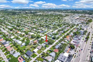 261 NE 45th St, Oakland Park, FL 33334 - Photo 29