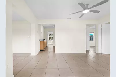 261 NE 45th St, Oakland Park, FL 33334 - Photo 61