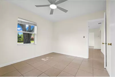 261 NE 45th St, Oakland Park, FL 33334 - Photo 49