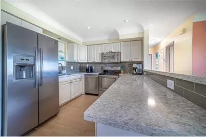 608 NE 24th Ave, Pompano Beach, FL 33062 - Photo 11