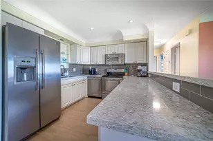 608 NE 24th Ave, Pompano Beach, FL 33062 - Photo 11