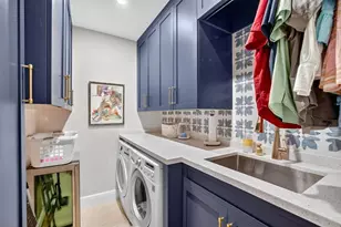 2630 Barcelona Dr, Fort Lauderdale, FL 33301 - Photo 47