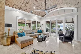 2630 Barcelona Dr, Fort Lauderdale, FL 33301 - Photo 27