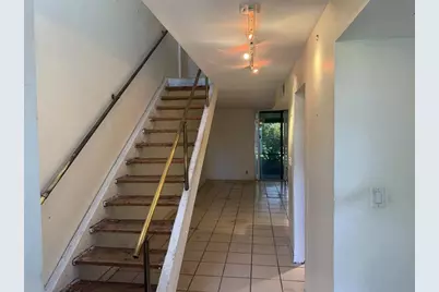 840 NE 20th Drive, Wilton Manors, FL 33305 - Photo 3