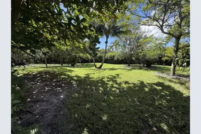 840 NE 20th Drive, Wilton Manors, FL 33305 - Photo 11