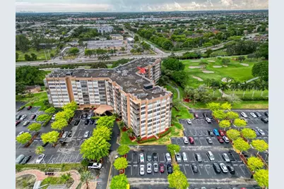 1100  Saint Charles Pl, Unit #708, Pembroke Pines, FL 33026 - Photo 43