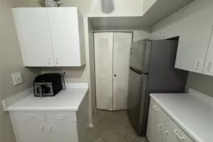 2600 S University Dr, Davie, FL 33328 - Photo 7