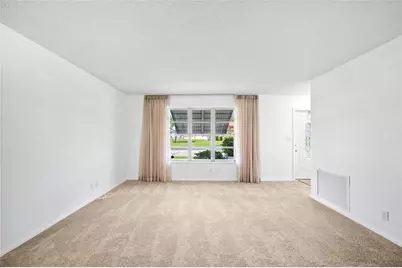 4524 NW 43rd Ave, Tamarac, FL 33319 - Photo 11