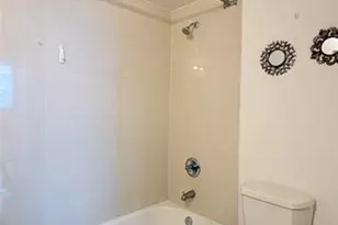 601 NE 23rd St, Miami, FL 33137 - Photo 21