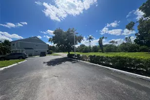 3421 NW 44th St, Lauderdale Lakes, FL 33309 - Photo 47