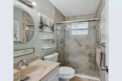 8400  Lagos De Campo Blvd, Unit #303, Tamarac, FL 33321 - Photo 5