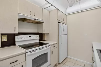 2401 Antigua Circle #E3, Coconut Creek, FL 33066 - Photo 9