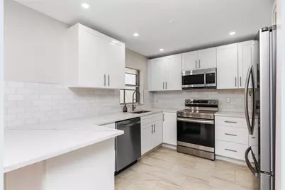 2002 SW Natura Blvd, Unit #D, Deerfield Beach, FL 33441 - Photo 3