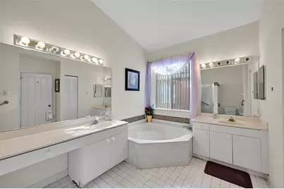 5791 NW 48th Dr, Coral Springs, FL 33067 - Photo 23