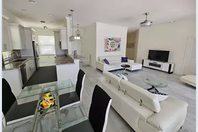 1025  Bedford Ave, Palm Beach Gardens, FL 33403 - Photo 9