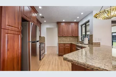 15600  Huntridge Rd, Davie, FL 33331 - Photo 13