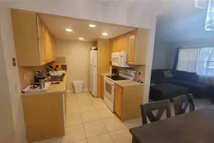 2002 Granada Dr, Coconut Creek, FL 33066 - Photo 3