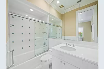 625  Isle Of Palms Dr, Fort Lauderdale, FL 33301 - Photo 49