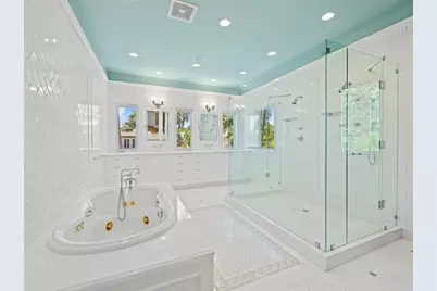 625  Isle Of Palms Dr, Fort Lauderdale, FL 33301 - Photo 37