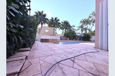 322 SW 193rd Ave, Pembroke Pines, FL 33029 - Photo 33