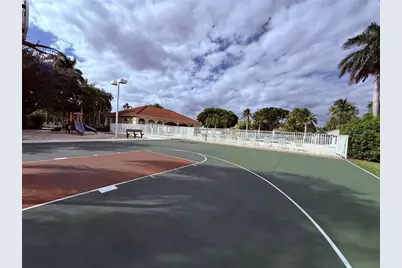 322 SW 193rd Ave, Pembroke Pines, FL 33029 - Photo 37