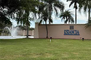 322 SW 193rd Ave, Pembroke Pines, FL 33029 - Photo 1