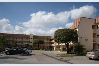 9261  Sunrise Lakes Blvd, Unit #112, Sunrise, FL 33322 - Photo 19