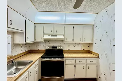 1810 N Lauderdale Ave, Unit #2210, North Lauderdale, FL 33068 - Photo 11