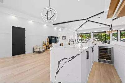 710 NE 69th Street, Boca Raton, FL 33487 - Photo 9