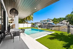 710 NE 69th St, Boca Raton, FL 33487 - Photo 25