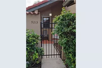 9215 W Sunrise Blvd, Plantation, FL 33322 - Photo 1