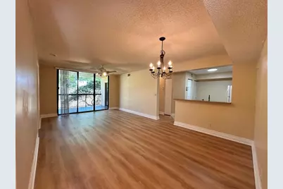 5661  Riverside Dr, Unit #202, Coral Springs, FL 33067 - Photo 5