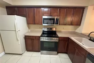 5661 Riverside Dr, Coral Springs, FL 33067 - Photo 9