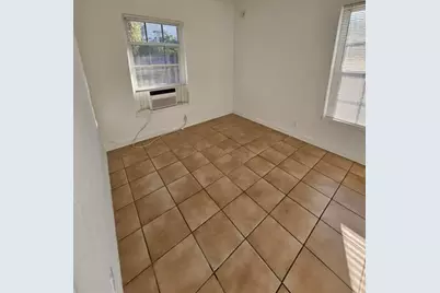 1100 NE 12th Avenue, Unit #3, Fort Lauderdale, FL 33304 - Photo 17