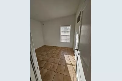 1100 NE 12th Avenue, Unit #3, Fort Lauderdale, FL 33304 - Photo 5