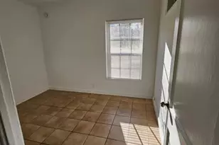 1100 NE 12th Ave, Fort Lauderdale, FL 33304 - Photo 5