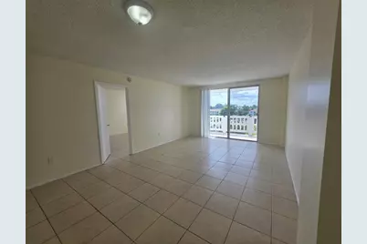 15600 NW 7th Ave, Unit #518, Miami, FL 33169 - Photo 3