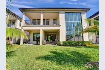 9345  Carrington Ave, Parkland, FL 33076 - Photo 3