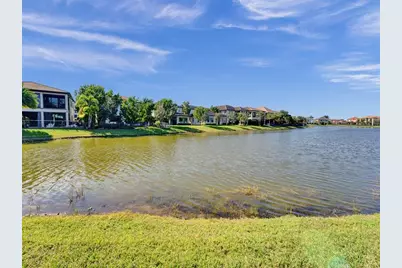 9345  Carrington Ave, Parkland, FL 33076 - Photo 5