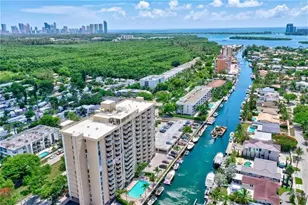 2350 NE 135th St, North Miami, FL 33181 - Photo 3