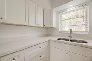 1017 NW 30th Ct, Wilton Manors, FL 33311 - Photo 5