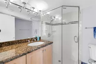 1051 Hillsboro Mile Unit, Hillsboro Beach, FL 33062 - Photo 11