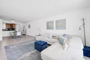 1051 Hillsboro Mile Unit, Hillsboro Beach, FL 33062 - Photo 5