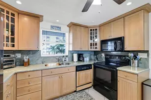 1051 Hillsboro Mile Unit, Hillsboro Beach, FL 33062 - Photo 9