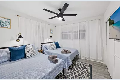 1813 SW 10th Ct, Fort Lauderdale, FL 33312 - Photo 15