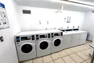 800 Parkview Dr, Hallandale Beach, FL 33009 - Photo 27