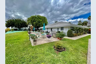 2050 NE 39th St, Unit #207, Lighthouse Point, FL 33064 - Photo 21