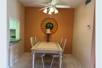 2050 NE 39th St, Unit #207, Lighthouse Point, FL 33064 - Photo 9