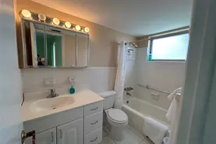 2050 NE 39th St, Lighthouse Point, FL 33064 - Photo 7