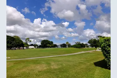 7807  Golf Circle Dr, Unit #306, Margate, FL 33063 - Photo 21